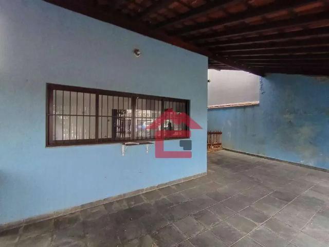 Casa / Sobrado Comercial para Locação em Cotia/SP Jardim Leonor 3 Quartos