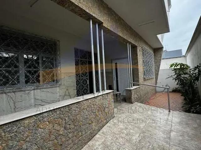 Casa / Sobrado Comercial para Locação em Duque de Caxias/RJ Centro