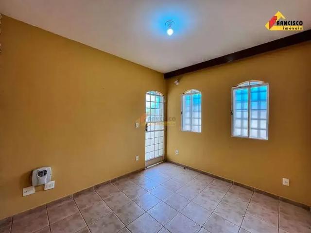 Casa / Sobrado Comercial para Locação em Divinópolis/MG Belvedere 3 Quartos