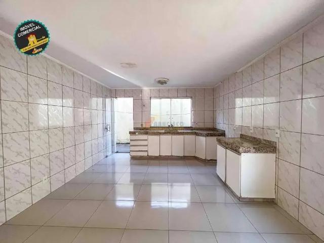 Casa / Sobrado Comercial para Locação em Divinópolis/MG São José 4 Quartos