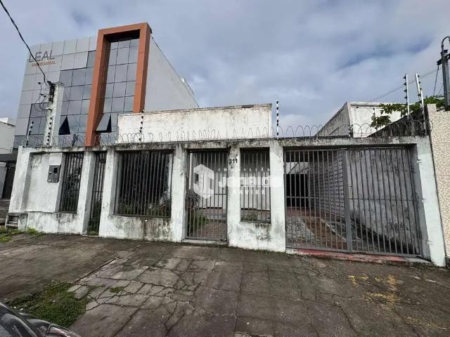 Casa / Sobrado Comercial para Locação em Feira de Santana/BA Queimadinha