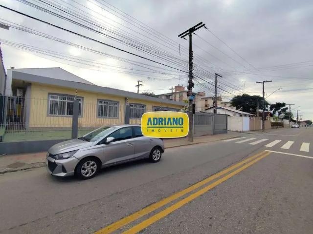 Casa / Sobrado Comercial para Locação em Florianópolis/SC Capoeiras 6 Quartos