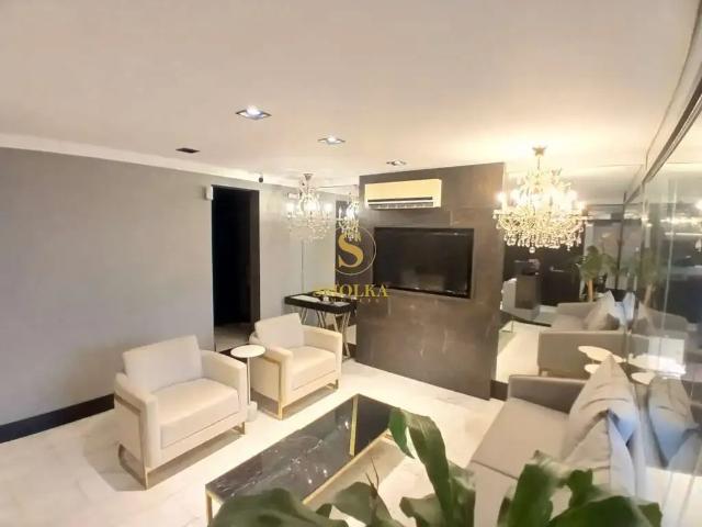 Casa / Sobrado Comercial para Locação em Florianópolis/SC Centro 2 Quartos