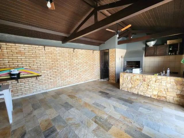 Casa / Sobrado Comercial para Locação em Florianópolis/SC Itaguaçu 5 Quartos