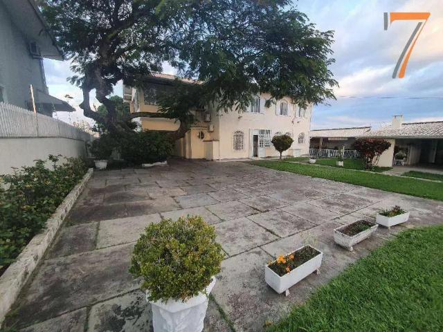 Casa / Sobrado Comercial para Locação em Florianópolis/SC Jardim Atlântico 5 Quartos