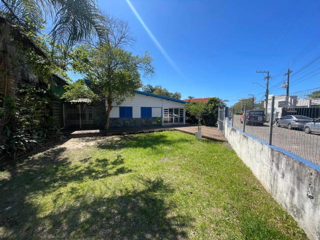 Casa / Sobrado Comercial para Locação em Florianópolis/SC Lagoa da Conceição 3 Quartos