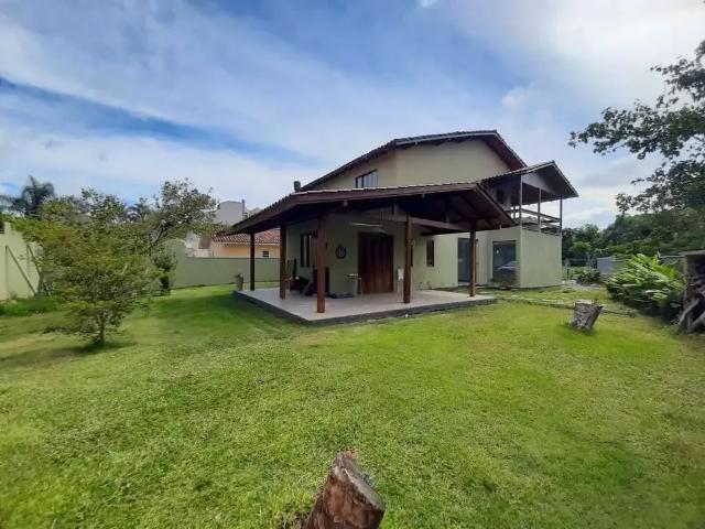 Casa / Sobrado Comercial para Locação em Florianópolis/SC Santa Mônica 5 Quartos