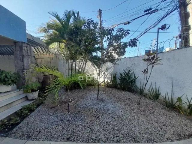 Casa / Sobrado Comercial para Locação em Fortaleza/CE Aldeota 4 Quartos