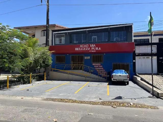 Casa / Sobrado Comercial para Locação em Fortaleza/CE Cidade 2000 3 Quartos