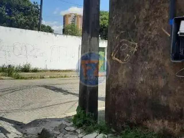 Casa / Sobrado Comercial para Locação em Fortaleza/CE Parangaba