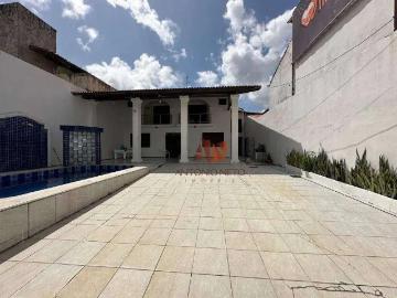 Casa / Sobrado Comercial para Locação em Fortaleza/CE Parque Manibura 6 Quartos