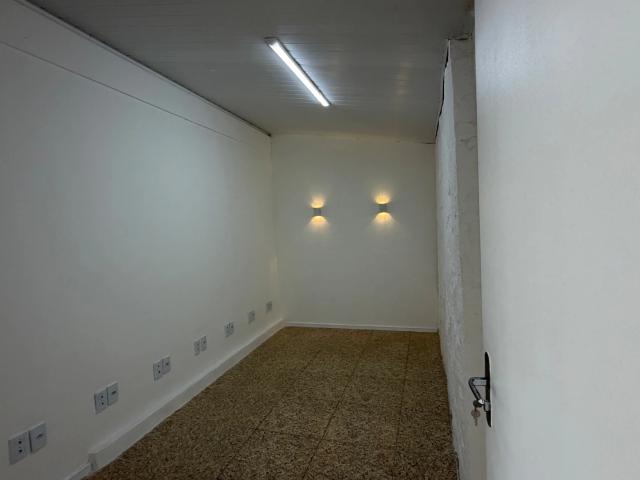 Casa / Sobrado Comercial para Locação em Fortaleza/CE Parque Manibura