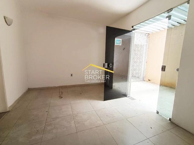 Casa / Sobrado Comercial para Locação em Fortaleza/CE Vila União 10 Quartos