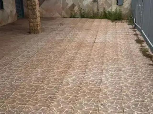 Casa / Sobrado Comercial para Locação em Guapiaçu/SP Centro 4 Quartos