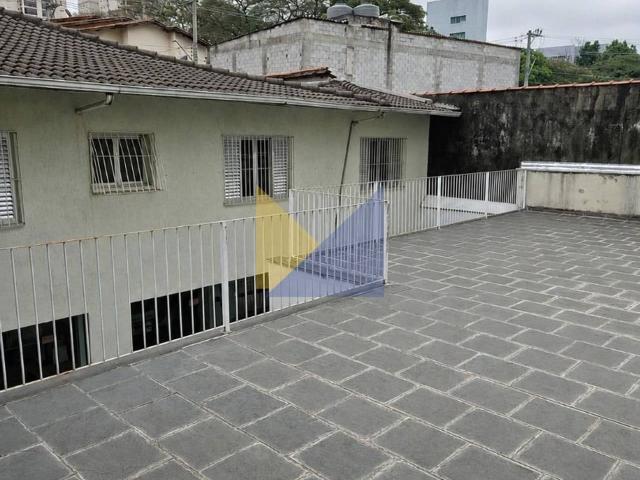 Casa / Sobrado Comercial para Locação em Guarulhos/SP Macedo 4 Quartos