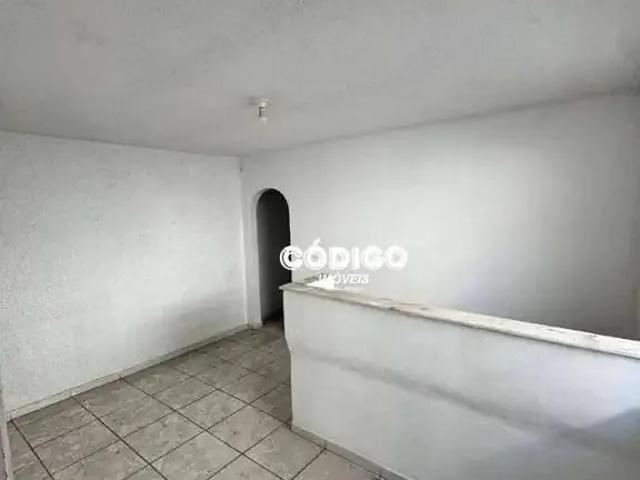 Casa / Sobrado Comercial para Locação em Guarulhos/SP Centro 4 Quartos