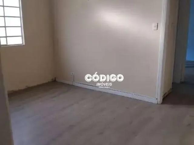 Casa / Sobrado Comercial para Locação em Guarulhos/SP Centro 3 Quartos