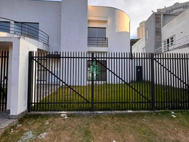 Casa / Sobrado Comercial para Locação em Guarulhos/SP Cidade Maia