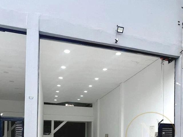 Casa / Sobrado Comercial para Locação em Guarulhos/SP Jardim Zaira 1 Quartos