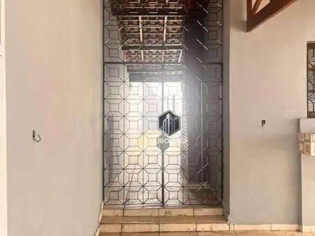 Casa / Sobrado Comercial para Locação em Guarulhos/SP Jardim Maia 4 Quartos