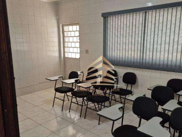 Casa / Sobrado Comercial para Locação em Guarulhos/SP Parque Renato Maia 3 Quartos