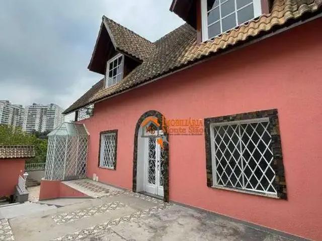 Casa / Sobrado Comercial para Locação em Guarulhos/SP Vila Rosália 5 Quartos
