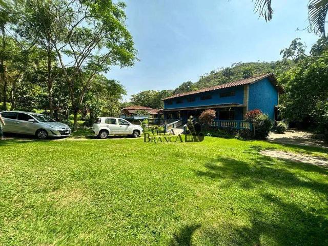 Casa / Sobrado Comercial para Locação em Guararema/SP Centro 11 Quartos