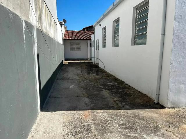 Casa / Sobrado Comercial para Locação em Guaratinguetá/SP Parque do Sol
