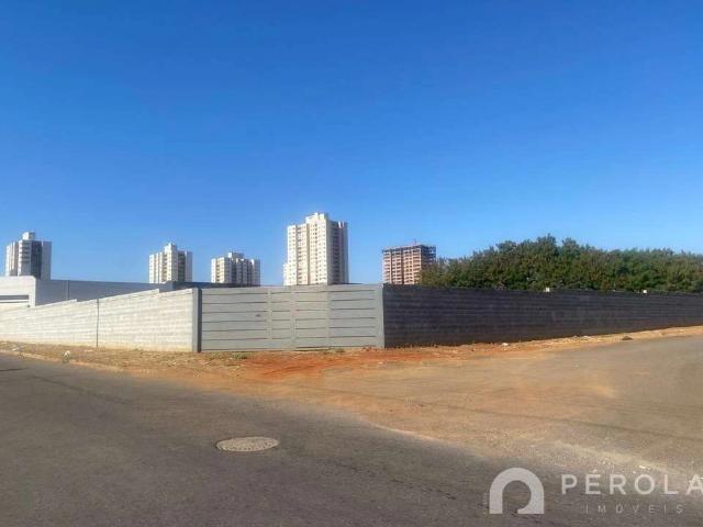 Casa / Sobrado Comercial para Locação em Goiânia/GO Parque Oeste Industrial