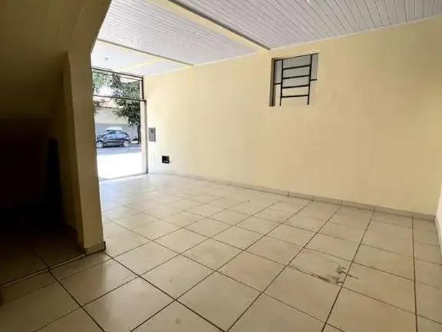 Casa / Sobrado Comercial para Locação em Governador Valadares/MG Vila Bretas 5 Quartos