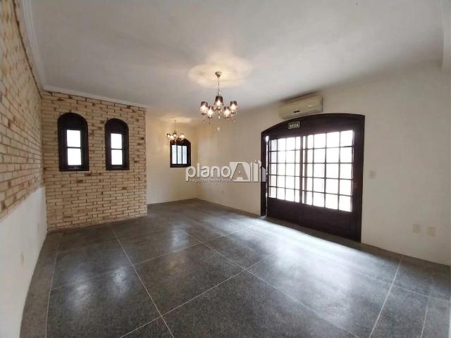Casa / Sobrado Comercial para Locação em Gravataí/RS Centro