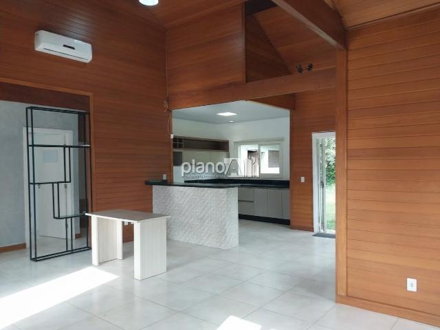 Casa / Sobrado Comercial para Locação em Gravataí/RS Neópolis 3 Quartos