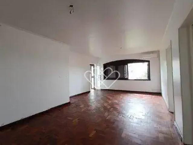 Casa / Sobrado Comercial para Locação em Gravataí/RS Passo das Pedras 3 Quartos