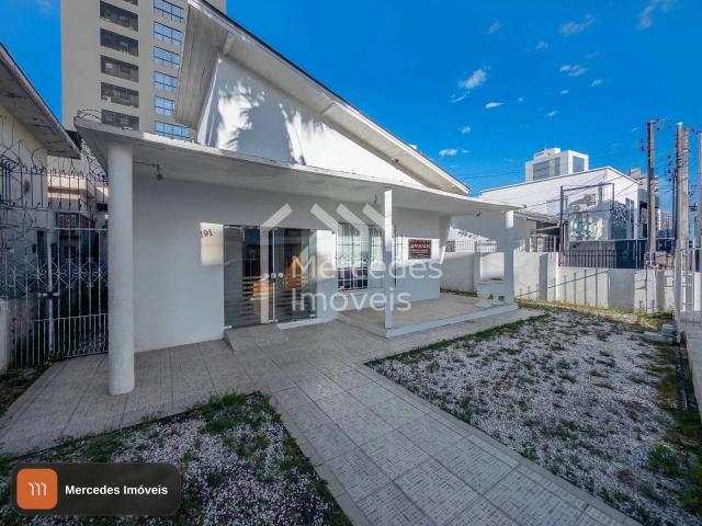 Casa / Sobrado Comercial para Locação em Itajaí/SC Centro