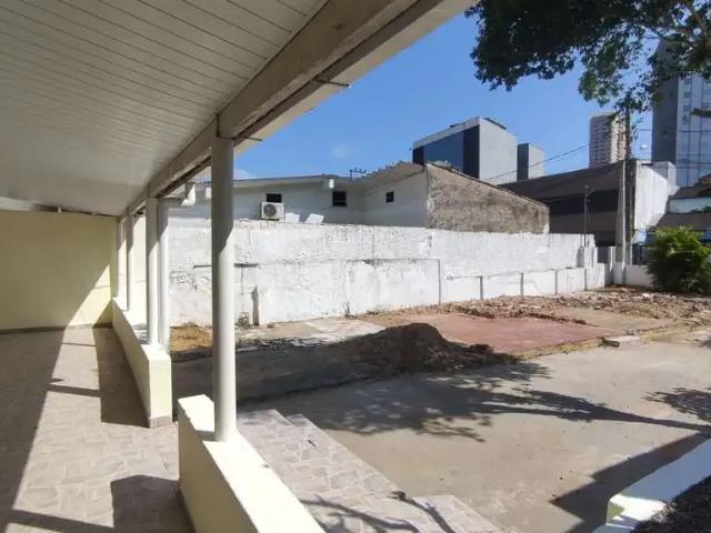 Casa / Sobrado Comercial para Locação em Itajaí/SC Fazenda 1 Quartos