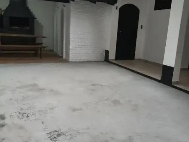 Casa / Sobrado Comercial para Locação em Itajaí/SC Fazenda 6 Quartos