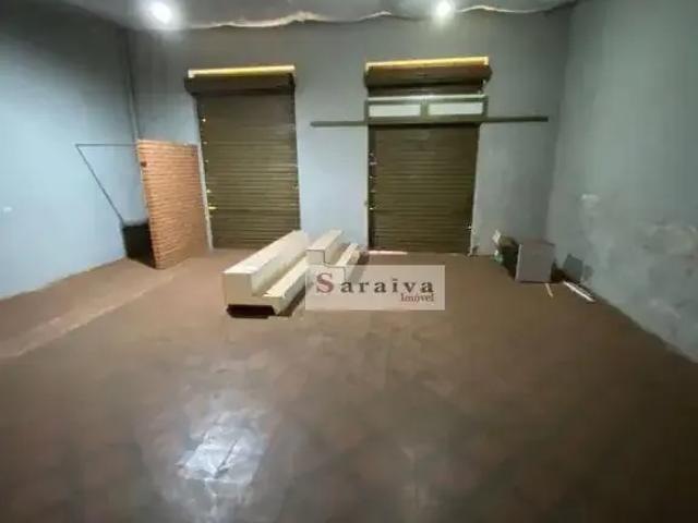 Casa / Sobrado Comercial para Locação em Itapuí/SP Centro 3 Quartos