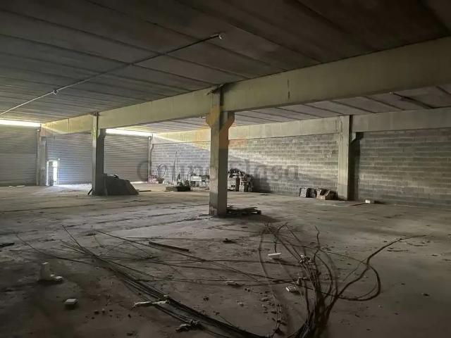 Casa / Sobrado Comercial para Locação em Itapecerica da Serra/SP Recreio Campestre