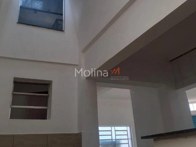 Casa / Sobrado Comercial para Locação em Itaquaquecetuba/SP Vila Virgínia