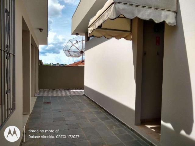 Casa / Sobrado Comercial para Locação em Itatiba/SP Vila Cassaro