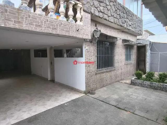 Casa / Sobrado Comercial para Locação em Iguaba Grande/RJ Centro
