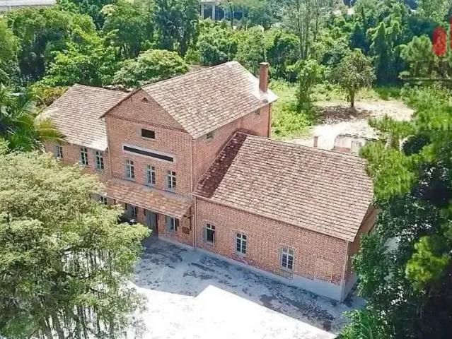 Casa / Sobrado Comercial para Locação em Indaial/SC Tapajós