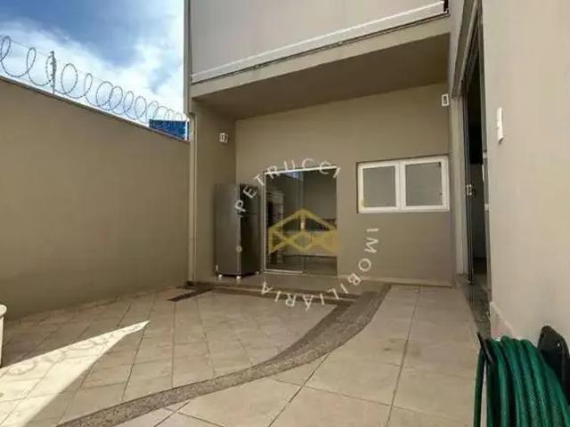 Casa / Sobrado Comercial para Locação em Indaiatuba/SP Vila Aurora 3 Quartos