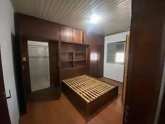 Casa / Sobrado Comercial para Locação em Irati/PR Fósforo 2 Quartos