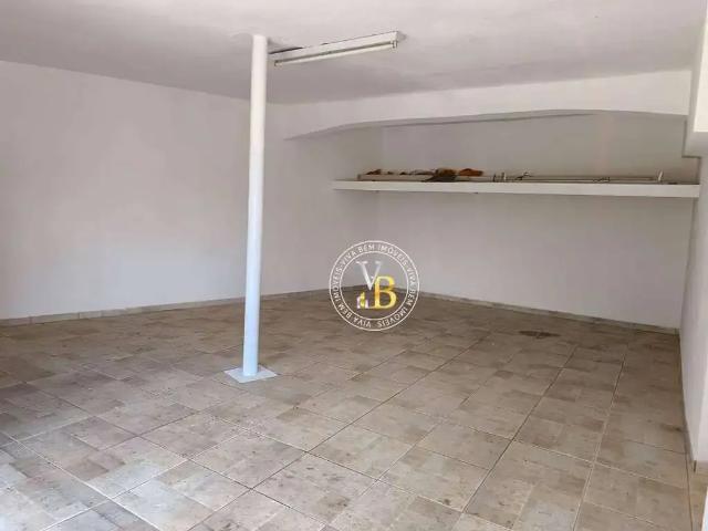 Casa / Sobrado Comercial para Locação em Juiz de Fora/MG Santa Helena 5 Quartos