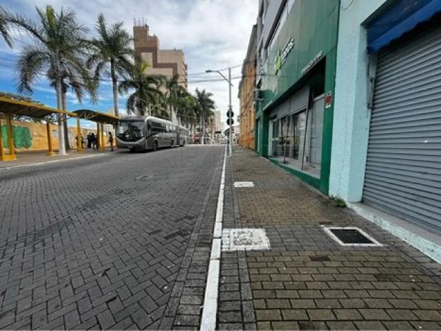 Casa / Sobrado Comercial para Locação em Jundiaí/SP Centro 8 Quartos