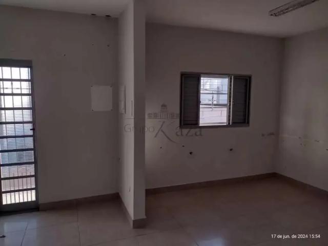 Casa / Sobrado Comercial para Locação em Jacareí/SP Centro 3 Quartos