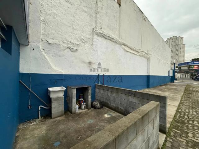 Casa / Sobrado Comercial para Locação em Jacareí/SP Centro