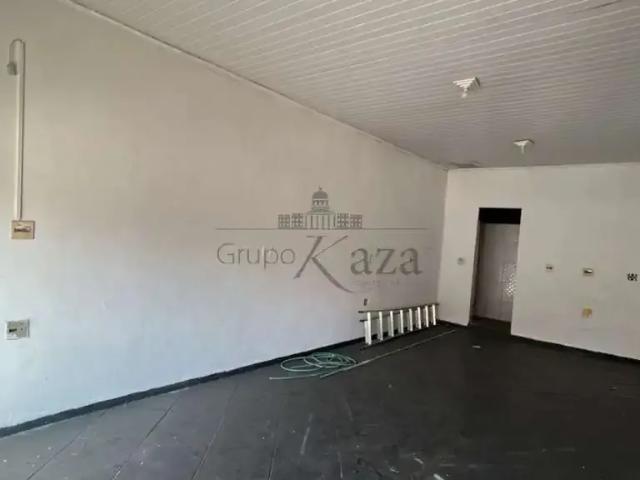 Casa / Sobrado Comercial para Locação em Jacareí/SP Centro