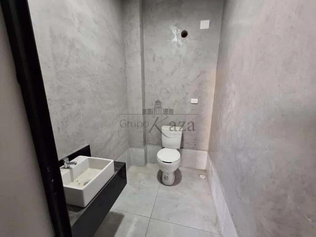 Casa / Sobrado Comercial para Locação em Jacareí/SP Centro